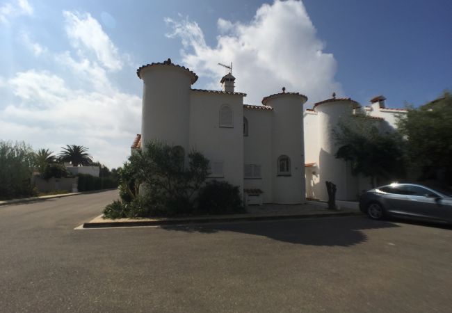 Villa en Hospitalet de L´Infant - CASA 26