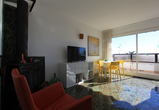Casa adosada en Hospitalet de L´Infant - CASA 23