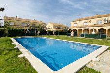 Casa adosada en Miami Playa - Casa del Mar