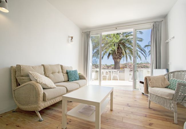 Bungalow/ verbunden mit der Villa in Hospitalet de L´Infant - Casa 22