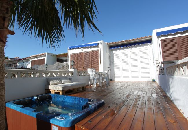 Bungalow à Hospitalet de L´Infant - CASA 21