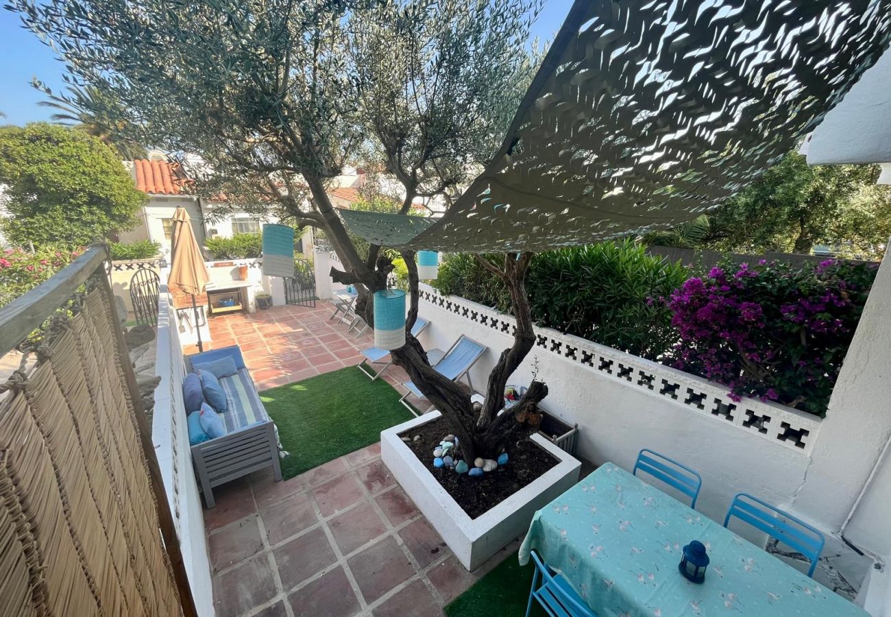 Villa à Hospitalet de L´Infant - Casa 32 Villa à Hospitalet de L´Infant - Casa 32