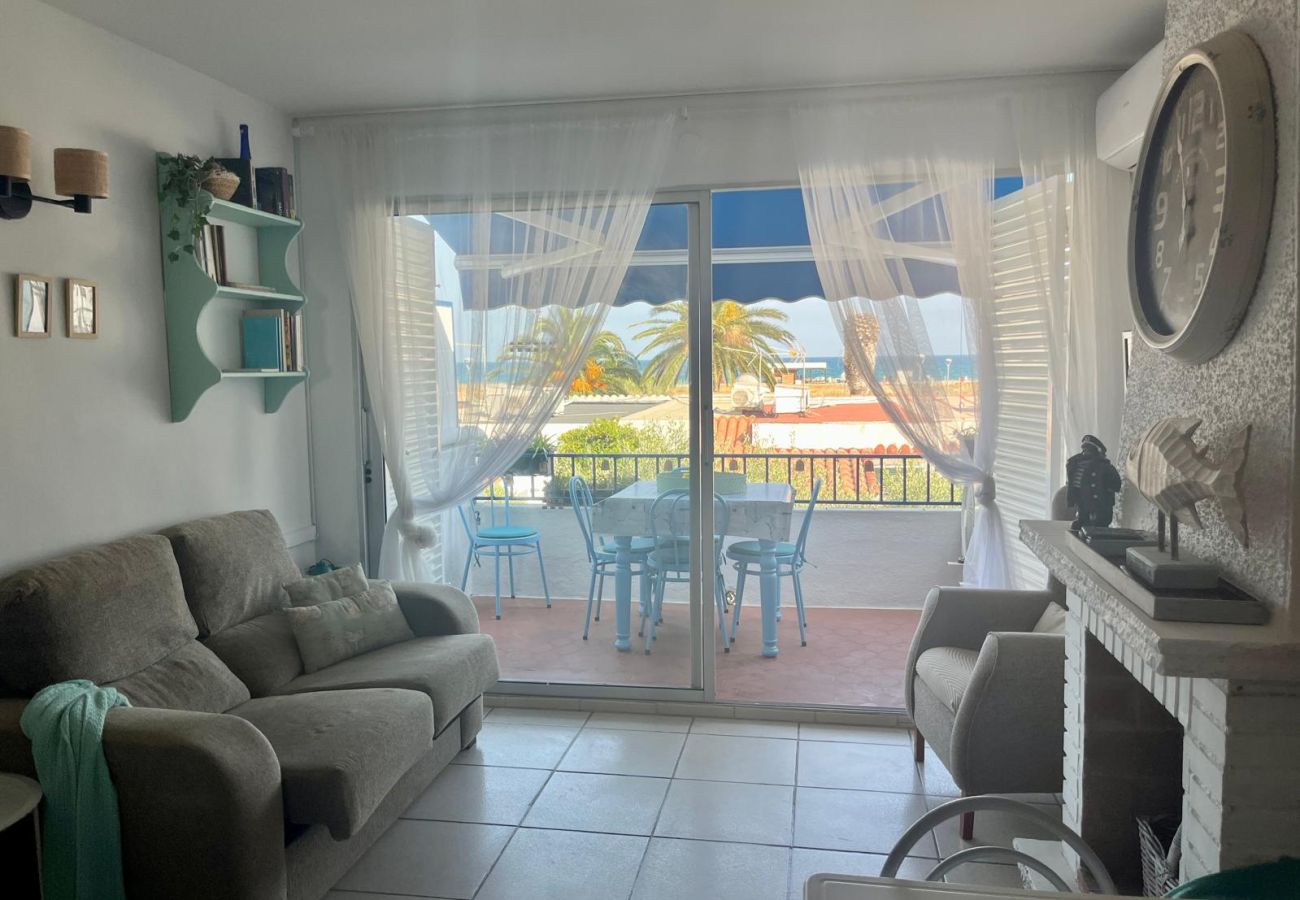 Villa à Hospitalet de L´Infant - Casa 32 Villa à Hospitalet de L´Infant - Casa 32