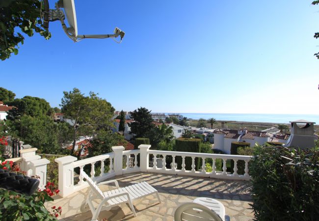 Villa à Hospitalet de L´Infant - Casa 44 Villa à Hospitalet de L´Infant - Casa 44